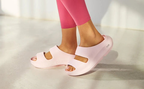 Women's OOyea Slide Sandal - Primrose