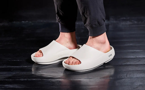 Men's OOahh PLUS Slide Sandal - Chalk